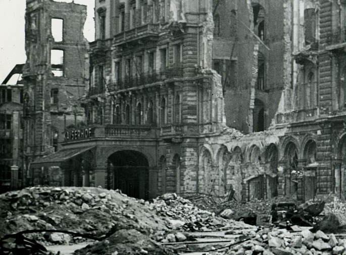 Hotel Kaiserhof Berlin 1945