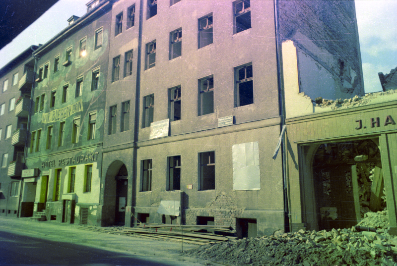 Abriß der Haeuser in der Waldemarstraße 1975